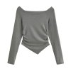 One collar pleated irregular hem long sleeved pullover T-shirt